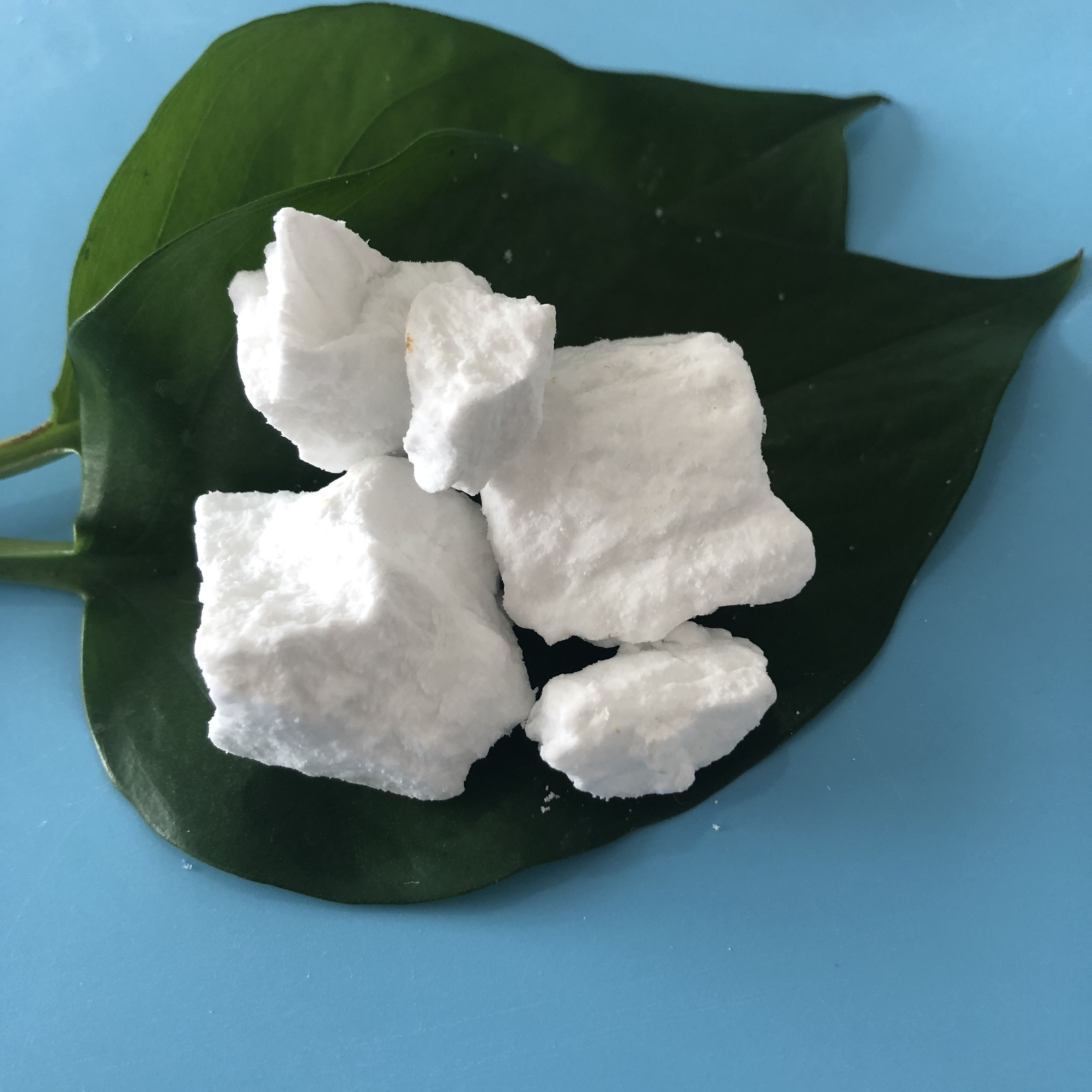 厂家批发工业级碳酸镁 41含量轻质碳酸镁 油墨玻璃用碳酸镁