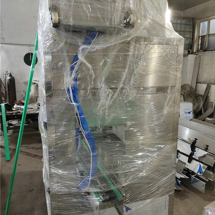 酒水灌装机价格  灌装量和灌装速度均可任意调节  灌装机