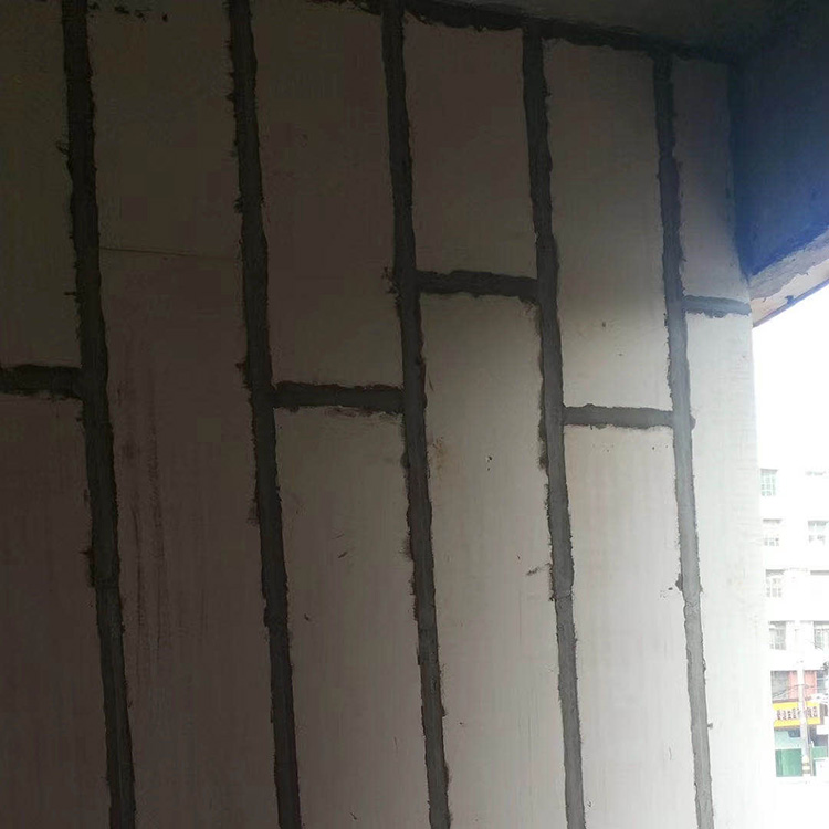 河南石膏隔墙板 河南聚苯颗粒轻质隔墙板 河南复合隔墙板 