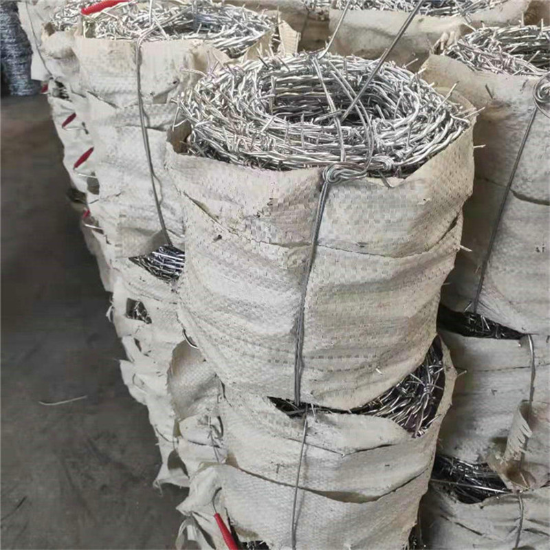  飞腾丝网 围墙刀片刺绳 普通镀锌刺绳 规格报价