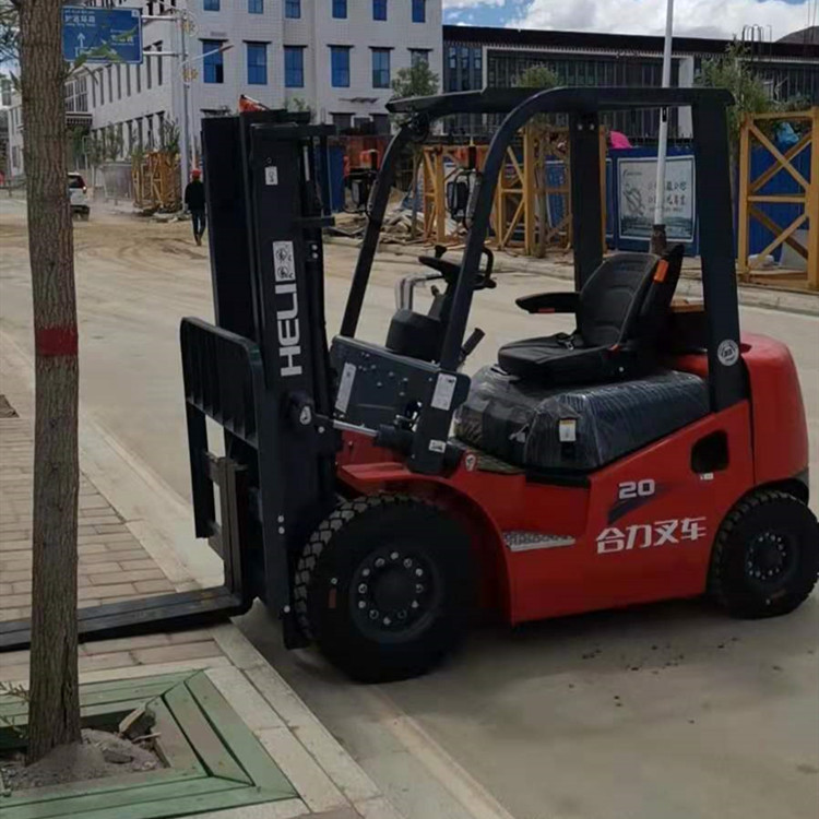 厂家出售2吨内燃叉车    H2000系列2吨内燃叉车  工业搬运叉车 