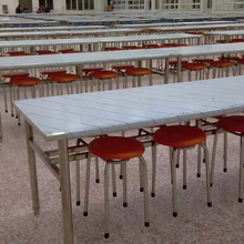 餐厅用餐桌 供应不锈钢连体餐桌椅 食堂桌椅厂 食堂四座餐桌椅