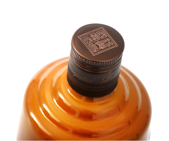 钓鱼台精品（铁盖）上海专供 价格优惠 供应各种白酒