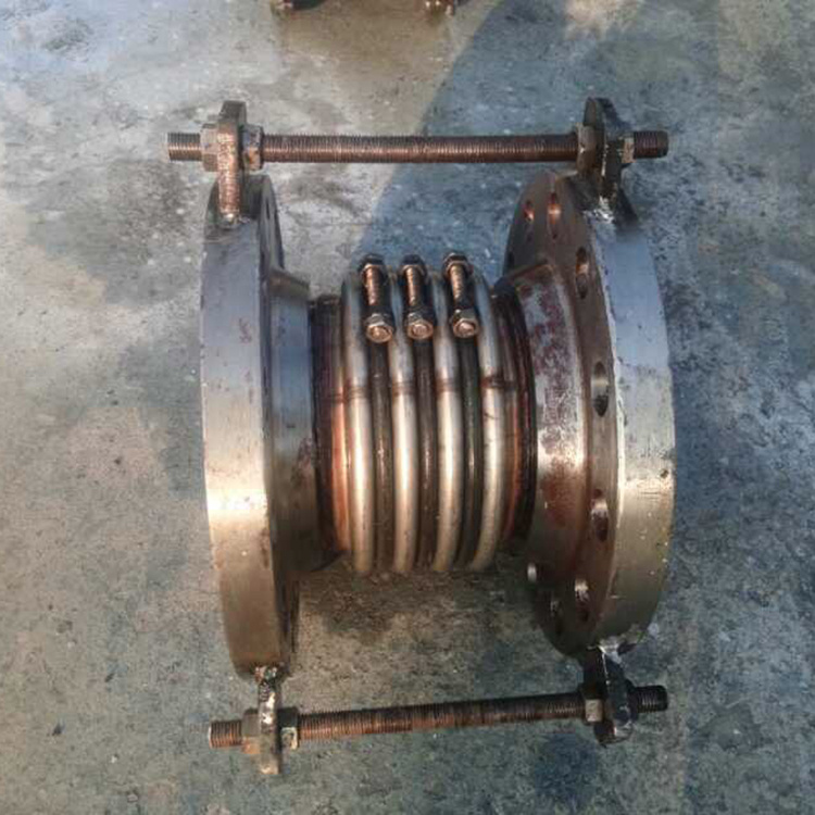 法兰波纹补偿器 波纹补偿器生产厂家 现货供应