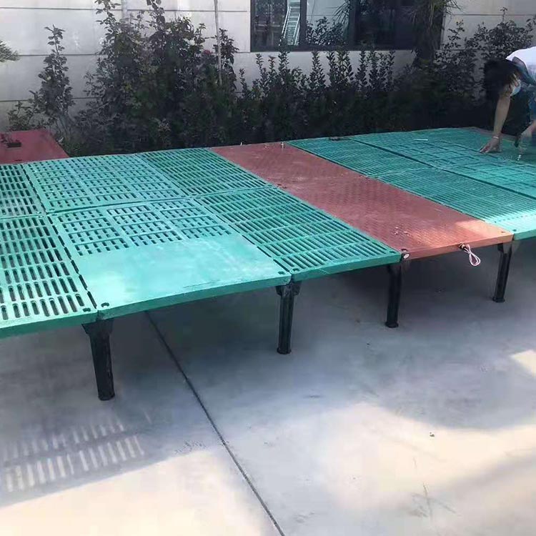 生产出售 猪舍小猪保育床 保育床 欢迎来电详询 加厚保育床