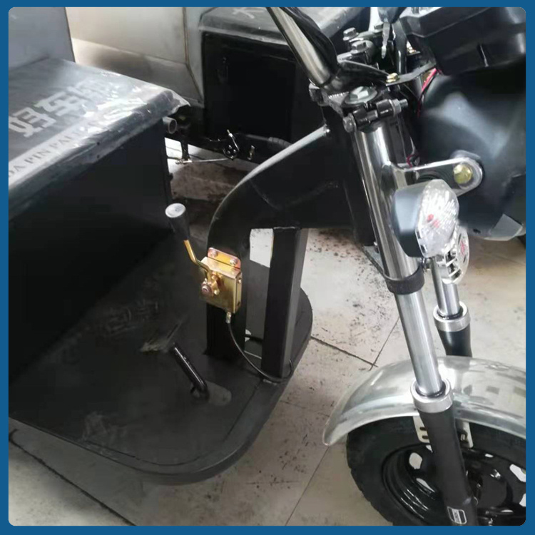 平度养殖场三轮拉粪车  体积小操作简便  大型养殖场用拉粪车