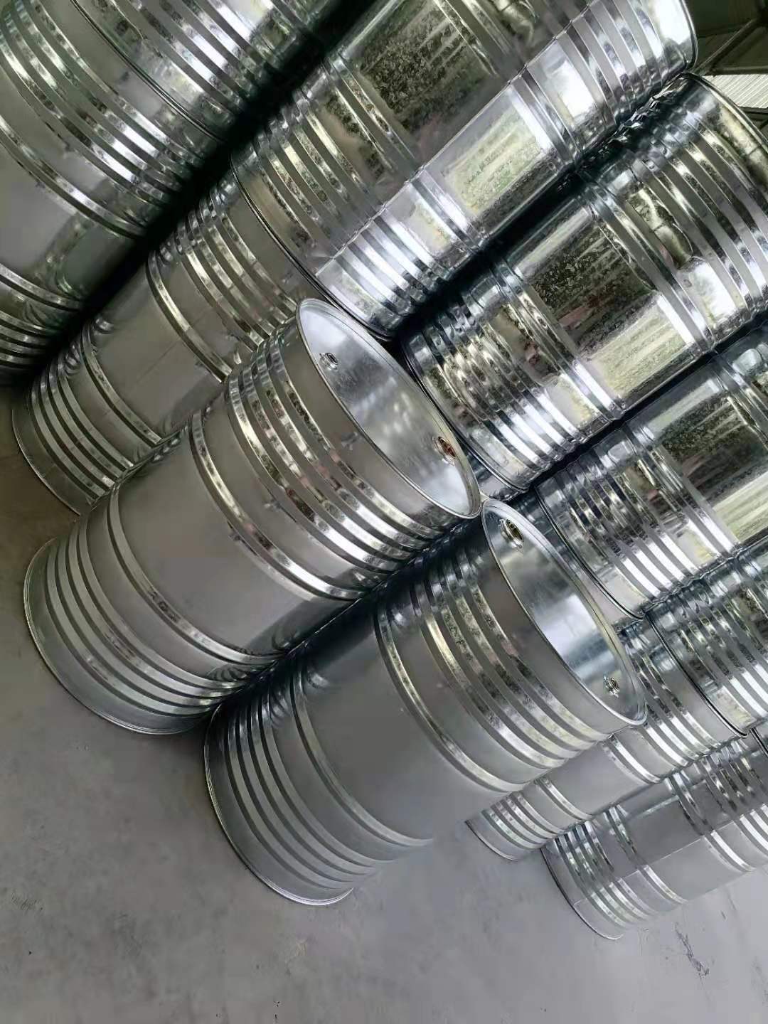 镀锌桶 和德包装 208L镀锌桶 1.0*1.0*1.0（mm） 定制 镀锌集装桶