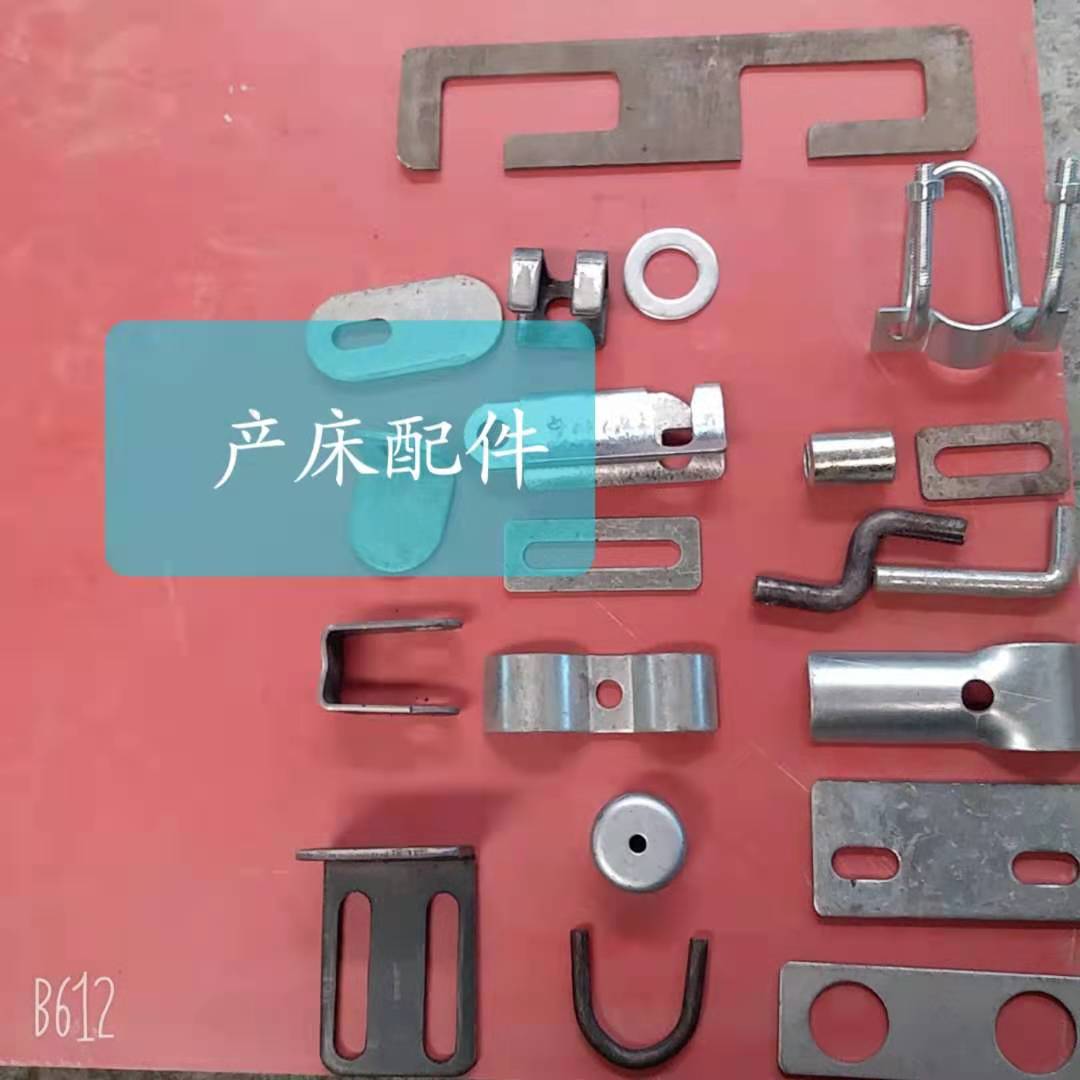 母猪产床十字扣养猪设备固定管卡6分管卡扣限位栏U型卡扣