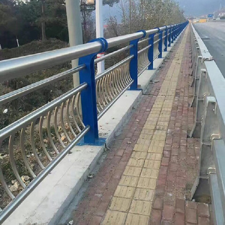 山东厂家 桥梁防护栏杆 河道防护栏供应 欢迎选购