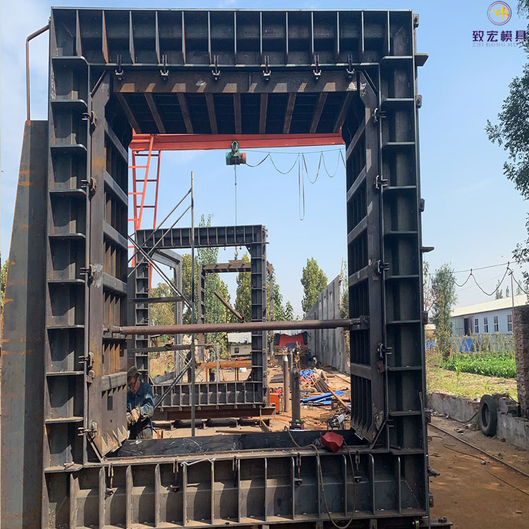 地下箱涵模具 预制箱涵模具  综合方涵模具 预制方涵钢模具 致宏 供应厂家
