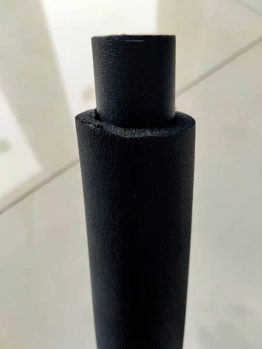  隔音保温管 隔热阻燃橡塑管美克斯高品质b1级橡塑海绵管