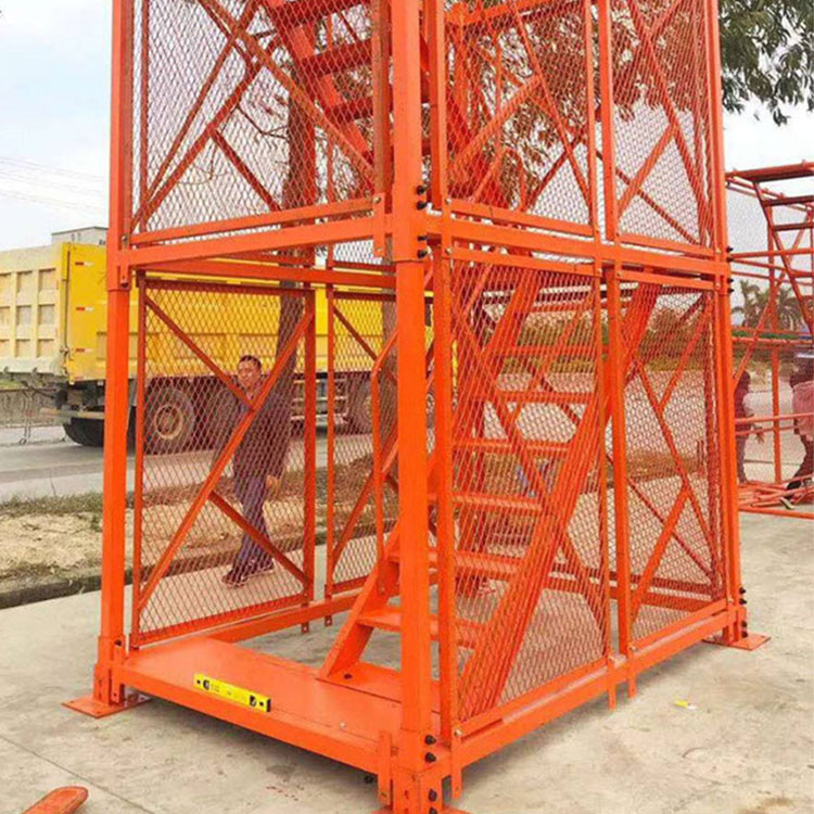 利科建筑器材 施工安全爬梯梯笼 挂网式梯笼 地铁施工安全梯笼 质量放心