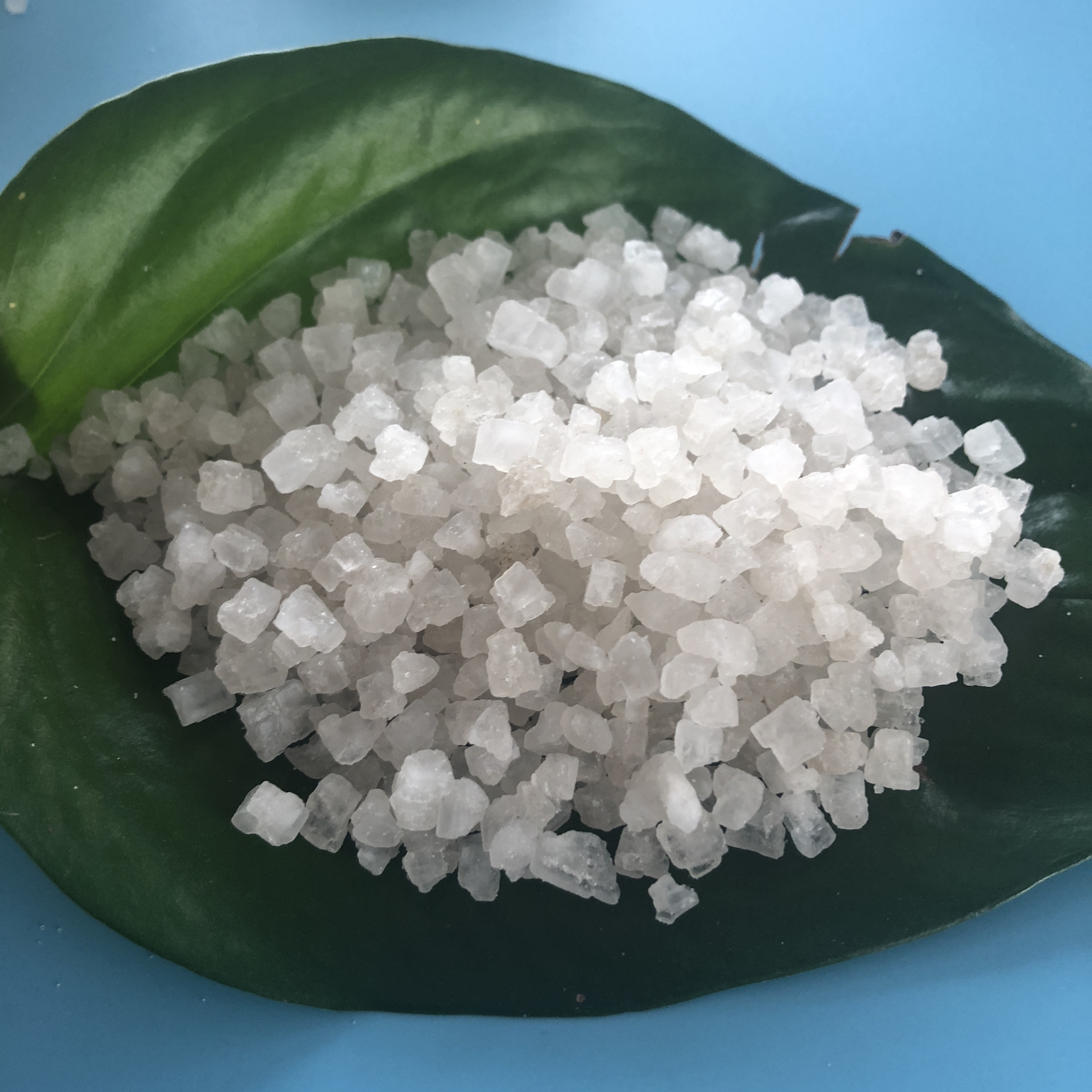 厂家直供4-6mm海晶盐 98含量工业级海晶盐 浴盐用工业盐海晶盐