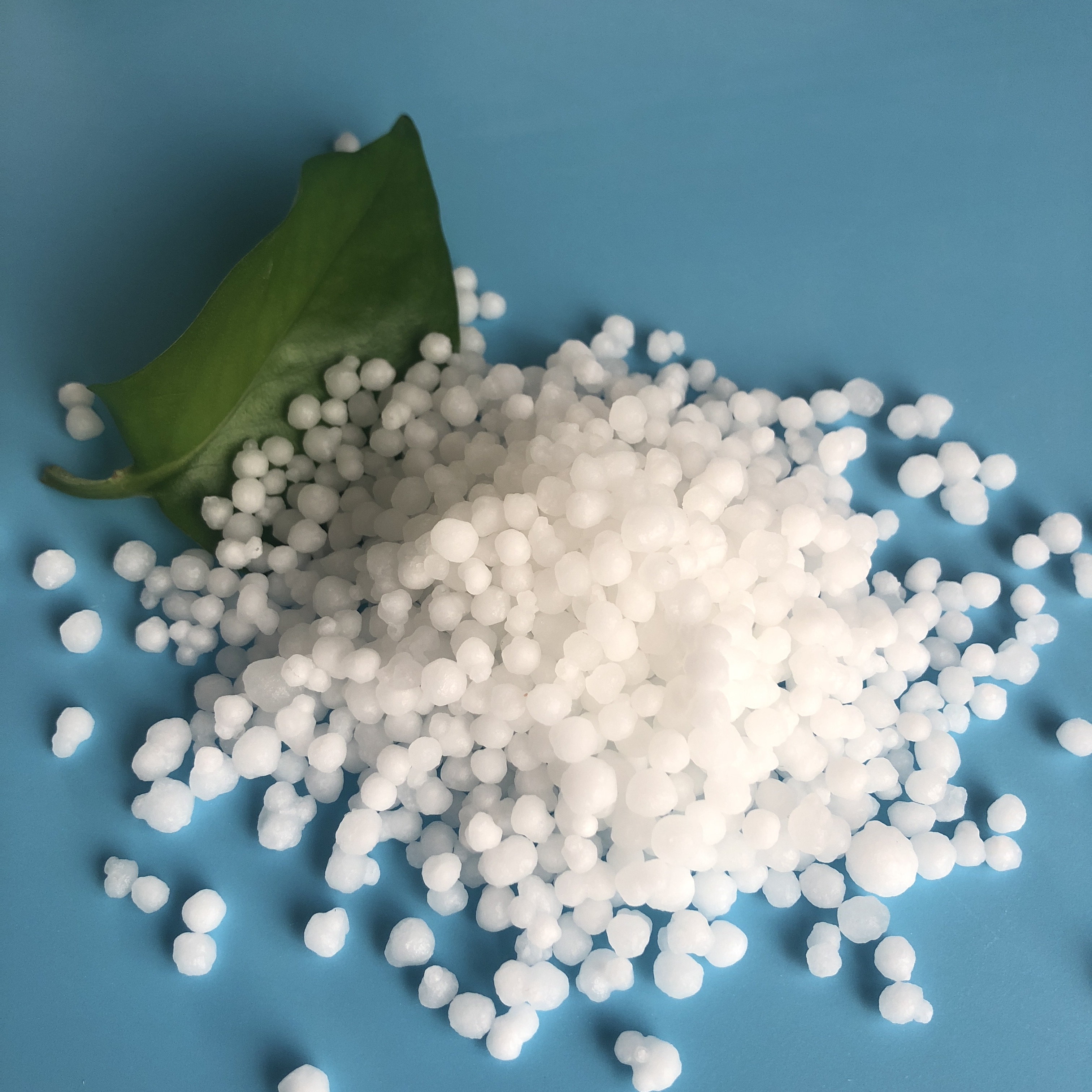 厂家供应工业级氯化镁 99含量无水氯化镁球 冶金工业用氯化镁