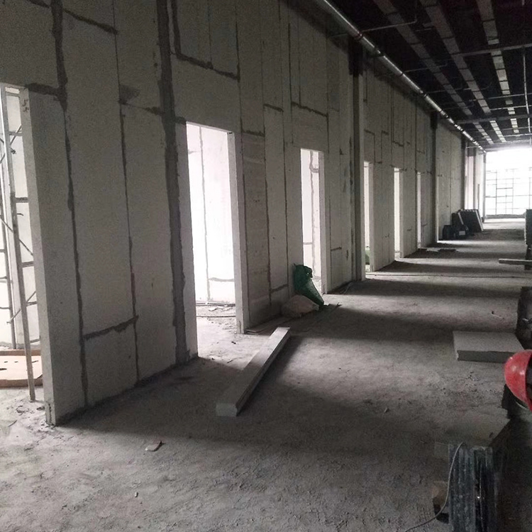周口发泡轻质隔墙板 周口轻质防火隔墙板 环保材质