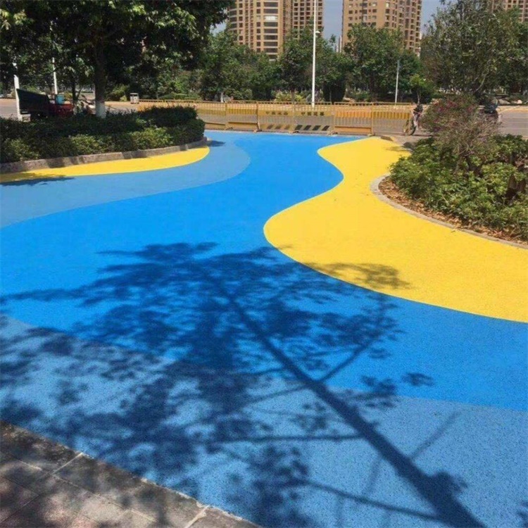 彩色透水道路报价  彩色透水地坪费用 彩色混凝土 四川日晨