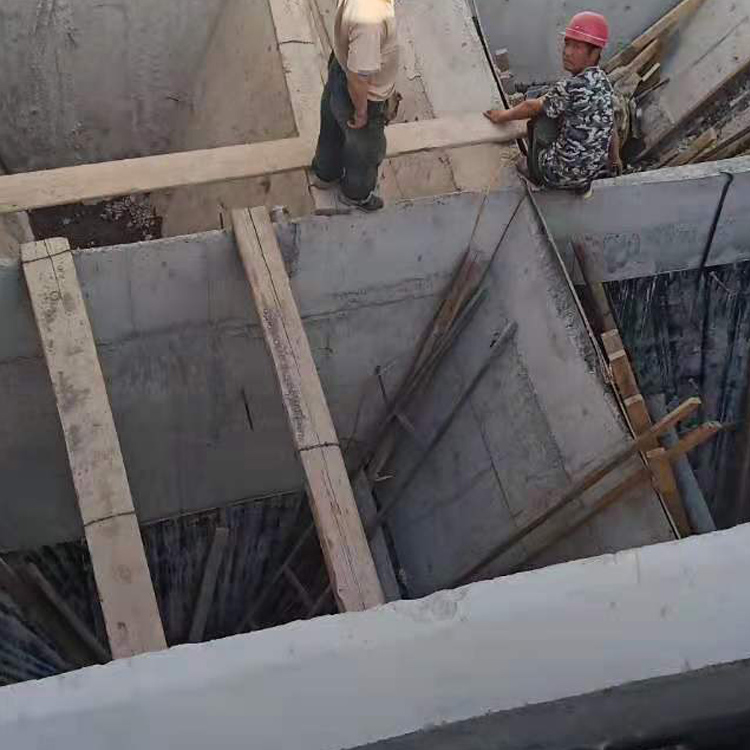 水泥池防腐 玻璃钢防腐水槽 酸洗池环氧玻璃钢防腐 承接工程