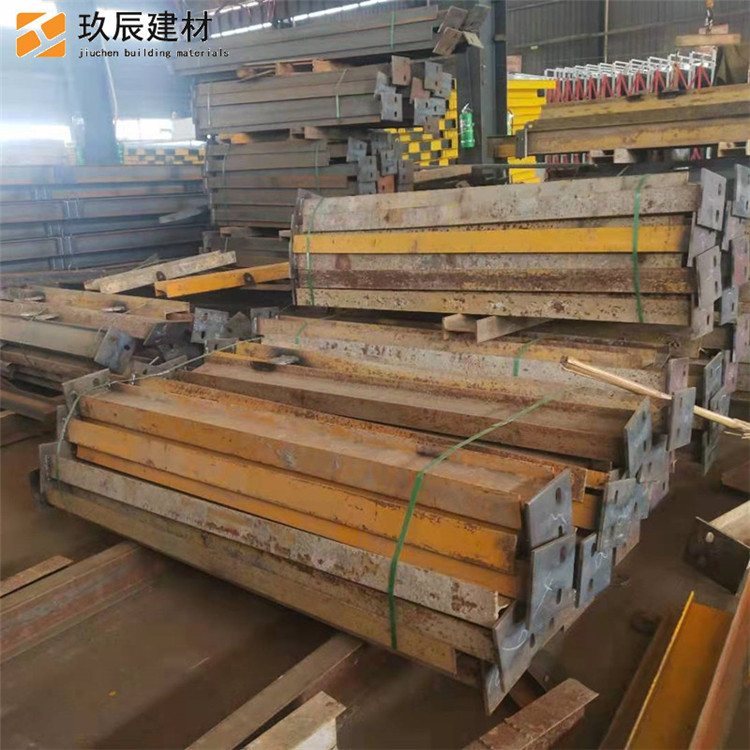 供应 悬挑钢梁新 型悬挑脚手架钢梁 悬挑钢梁悬挑 价格合理 