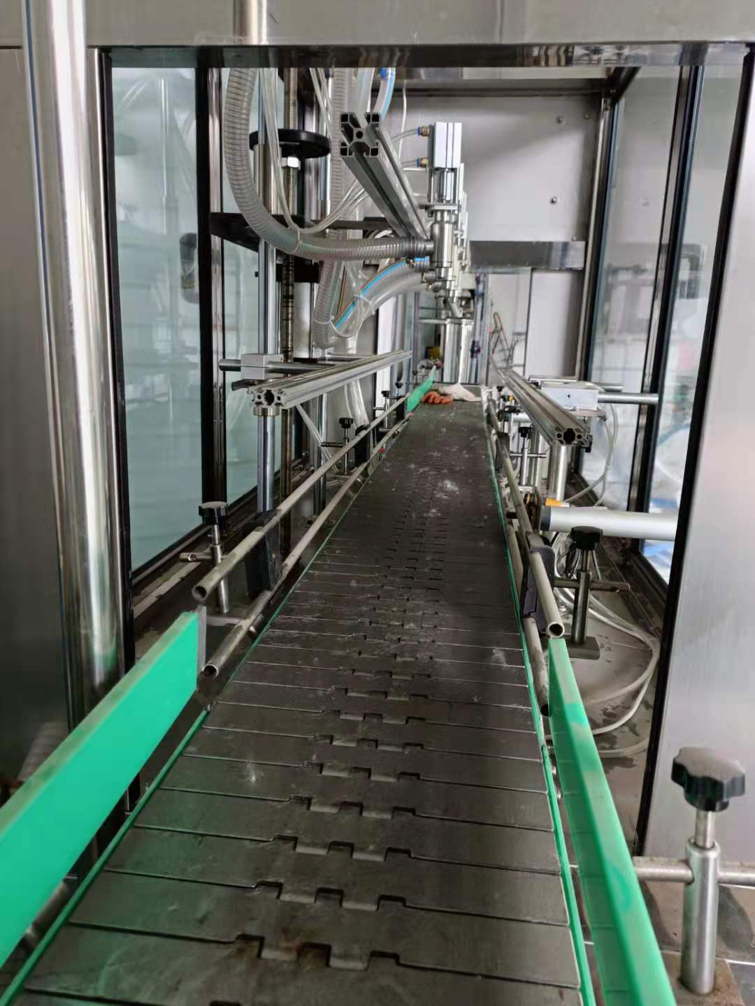 泉润新型车用尿素液生产线设备 泉润多功能高纯水制取设备 