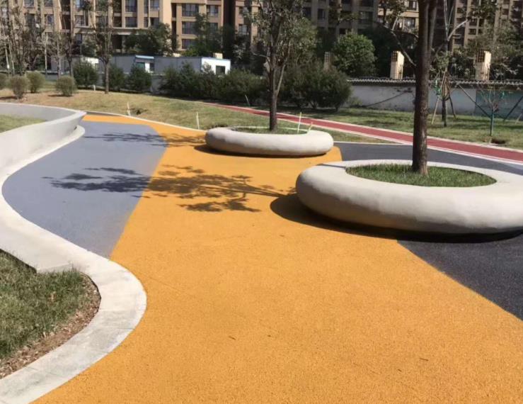 彩色透水混凝土路面施工做法 混凝土透水地坪价格 透水地坪性能 晶邦地坪