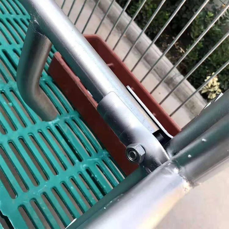 养殖场母猪产床 热镀锌双体母猪产床 按需生产 复合板双体产床 质量可靠