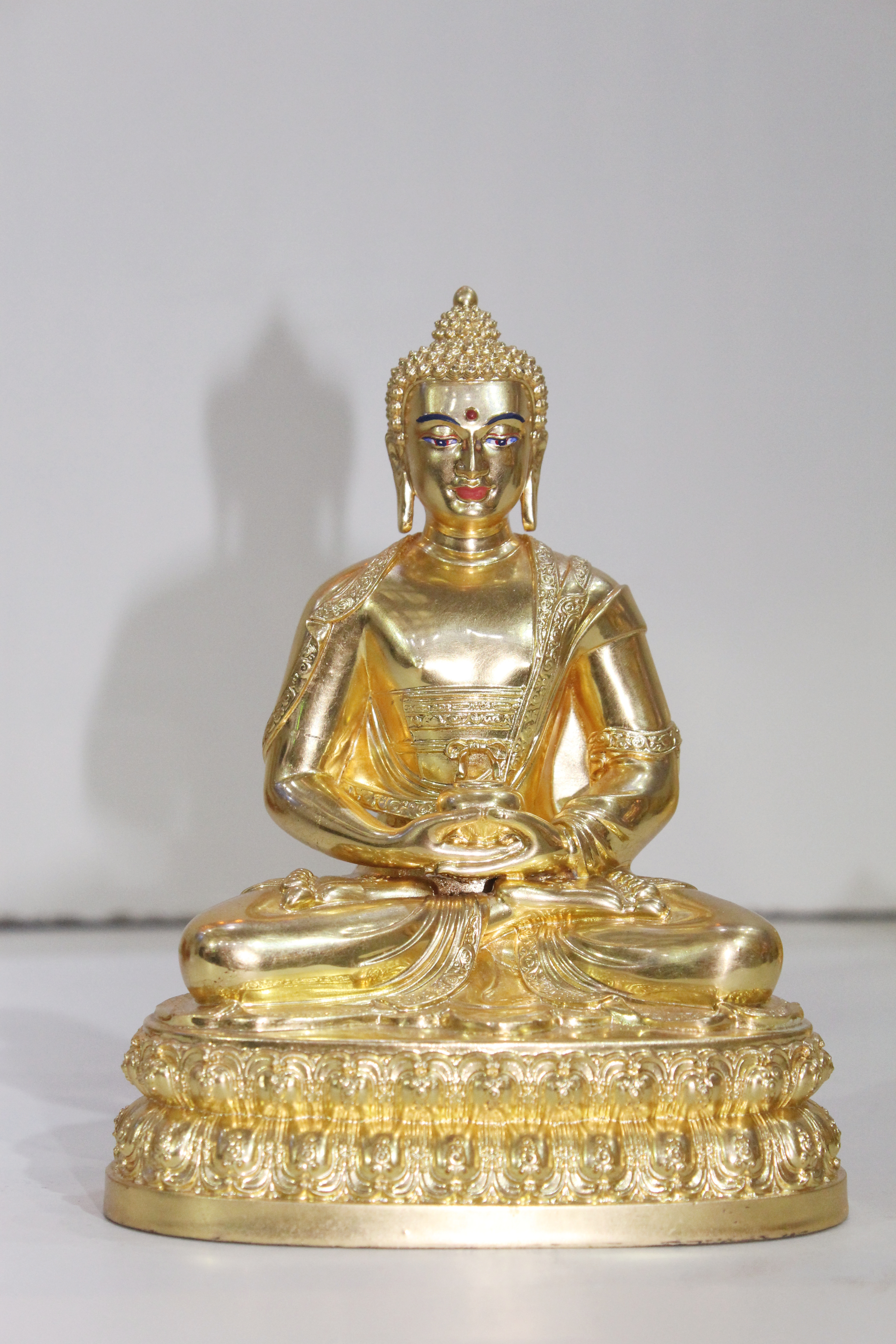 金梓承接寺庙佛像牌匾工程装饰贴98真金箔业务