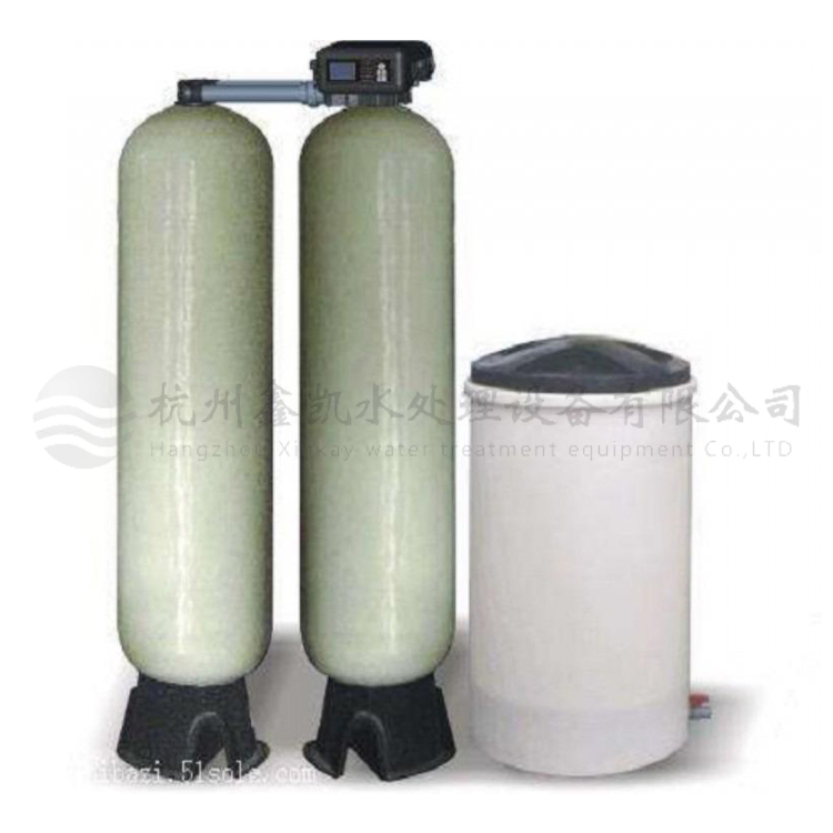 厂家直销鑫凯软水器