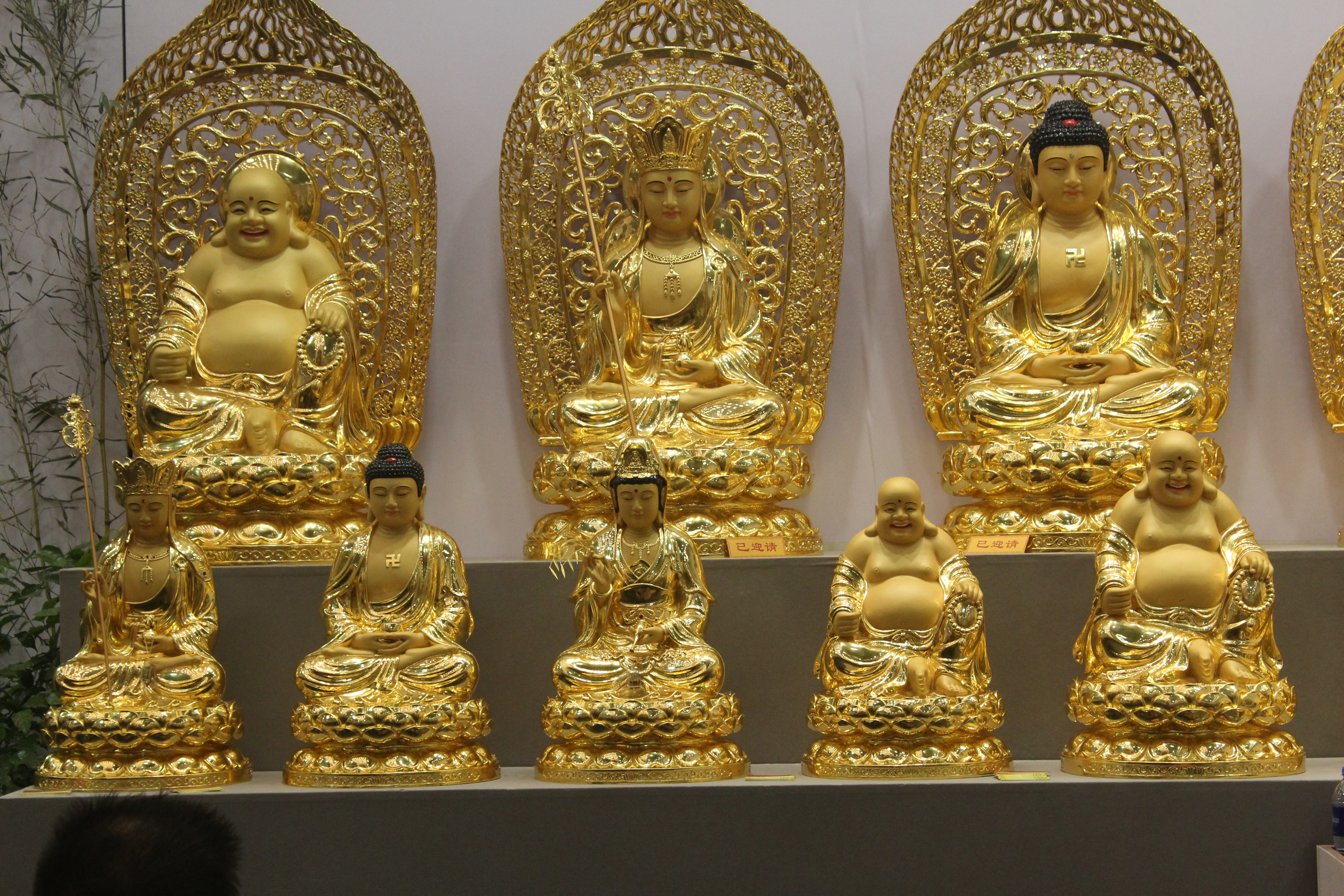 金梓箔业酒店装饰家具工艺品贴金箔 4.33金箔工业用真金箔纸