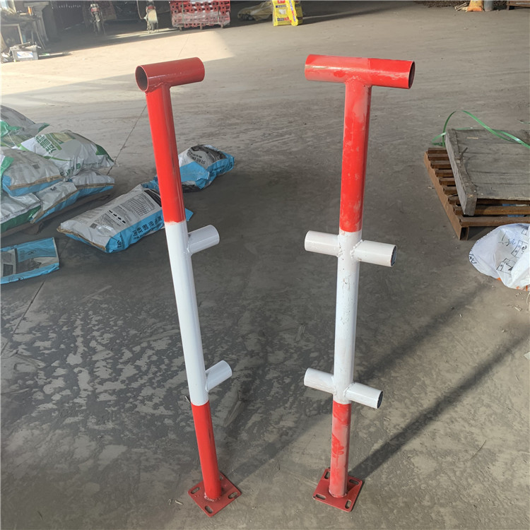 现货供应隔离楼梯 防护栏立柱工具化立杆 定型化临边防护栏立杆