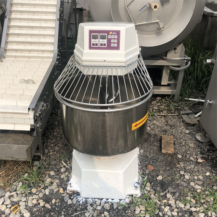 二手设备市场处理食品设备 回收二手和面机等