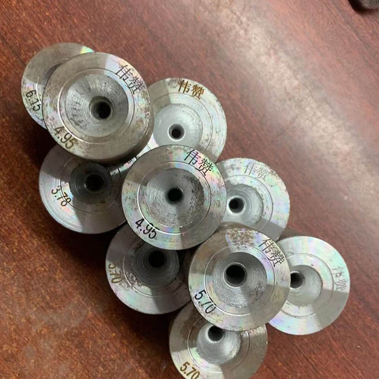 生产出售 异形拉丝模具 九连直进拉丝模具 硬质合金拉管模具 欢迎来电详询