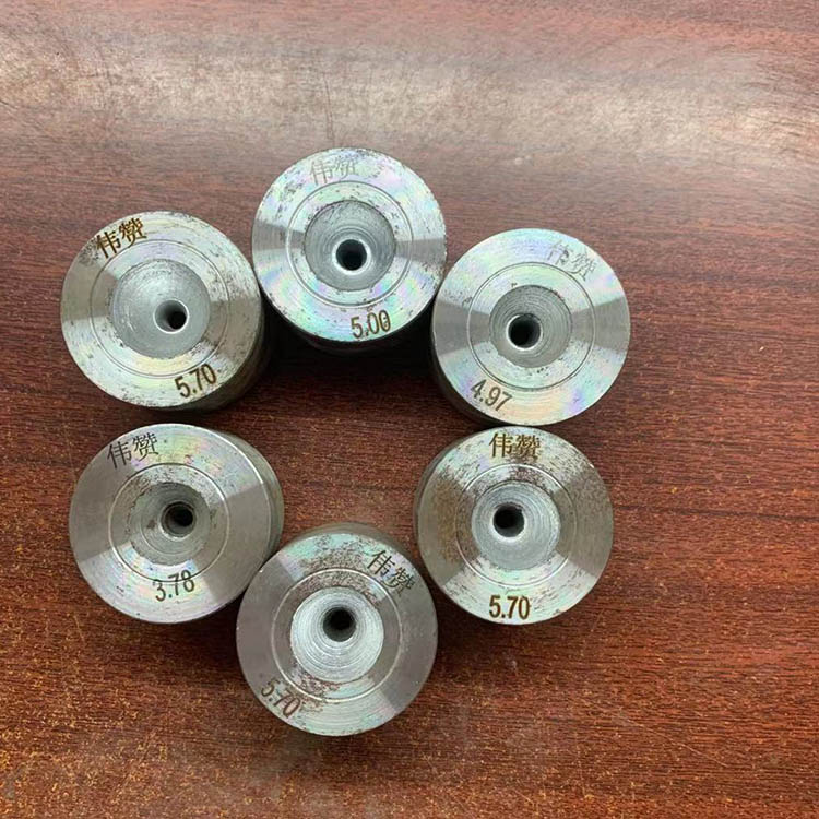 加工定制 硬质合金拉管模具 高速小水箱拉丝模具 九连直进拉丝模具