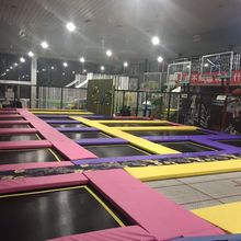 大型蹦床厂家生产 网红蹦床 室内蹦床公园定做