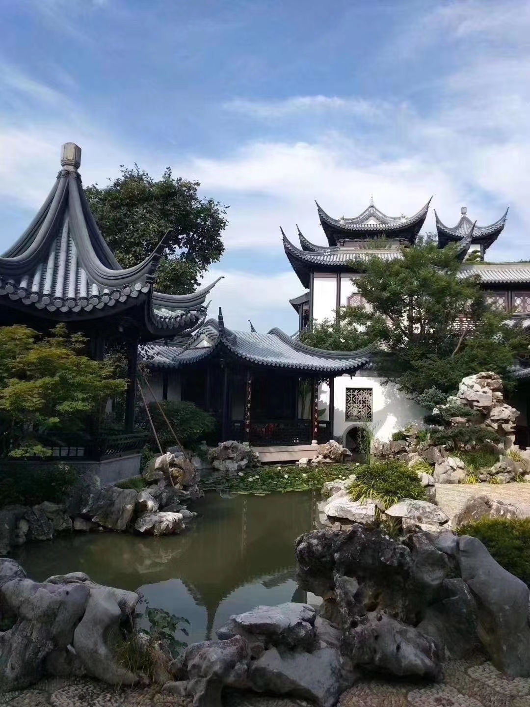 万吨千层石龟纹石产地批发 假山工程 厂家直销全国供应