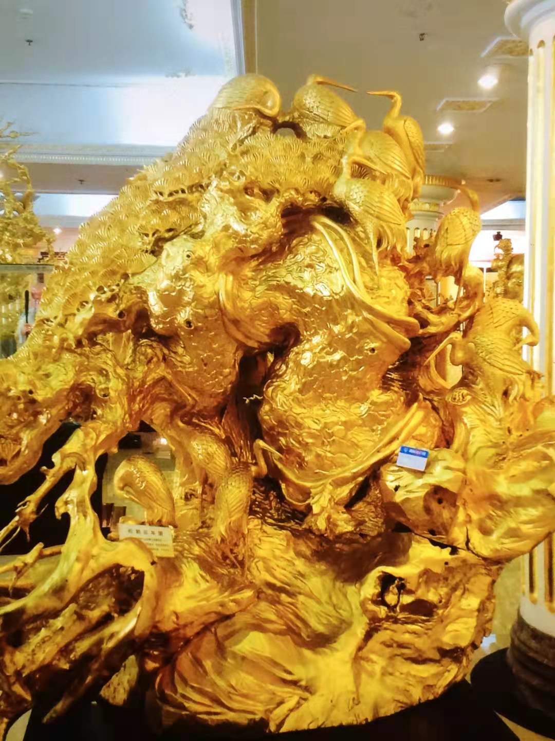 佛山金梓箔业承接大小酒店别墅会所工程贴金贴银装饰业务