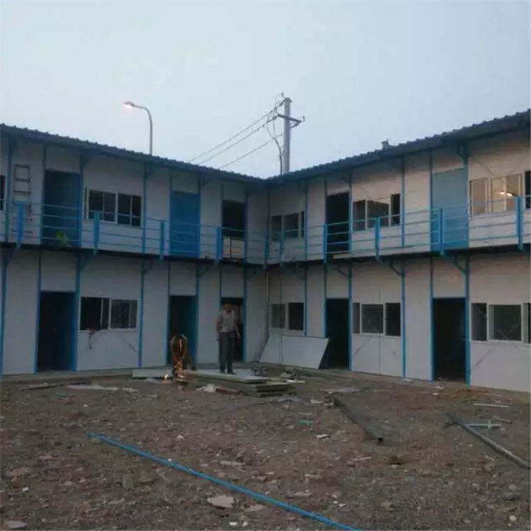 集装箱定制    新型公寓 住人打包箱   可长期繁复使用