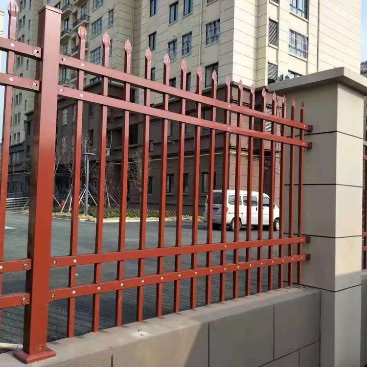锌钢焊接护栏 东昇社区围墙锌钢护栏 停车场锌钢围栏焊接围墙