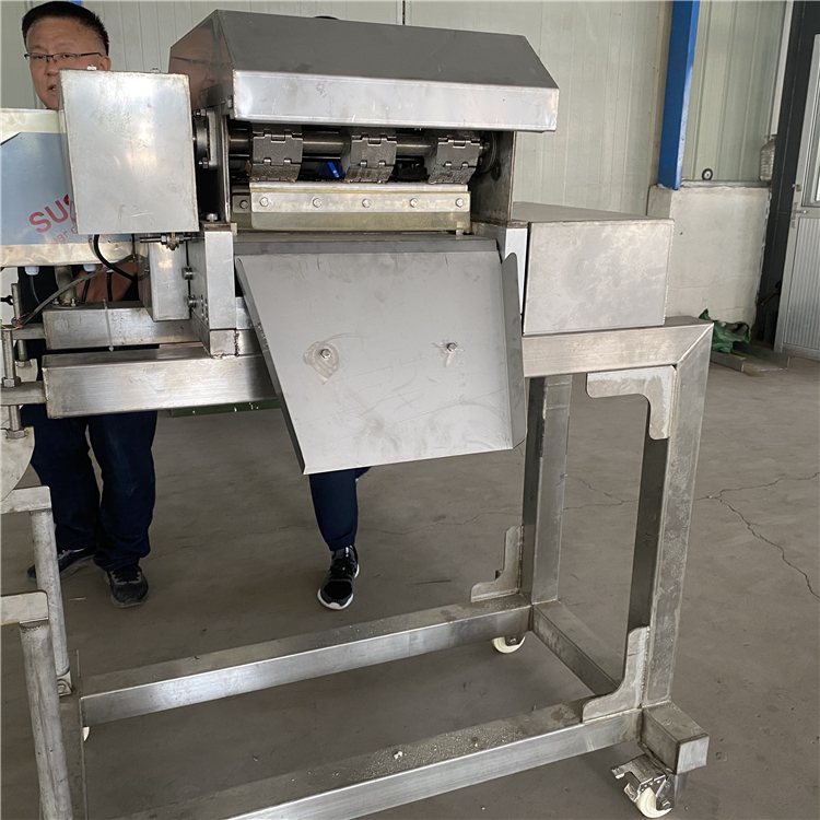 不锈钢鸭脖扒皮机价格  扒皮速度快  鸡脖去皮机供应商