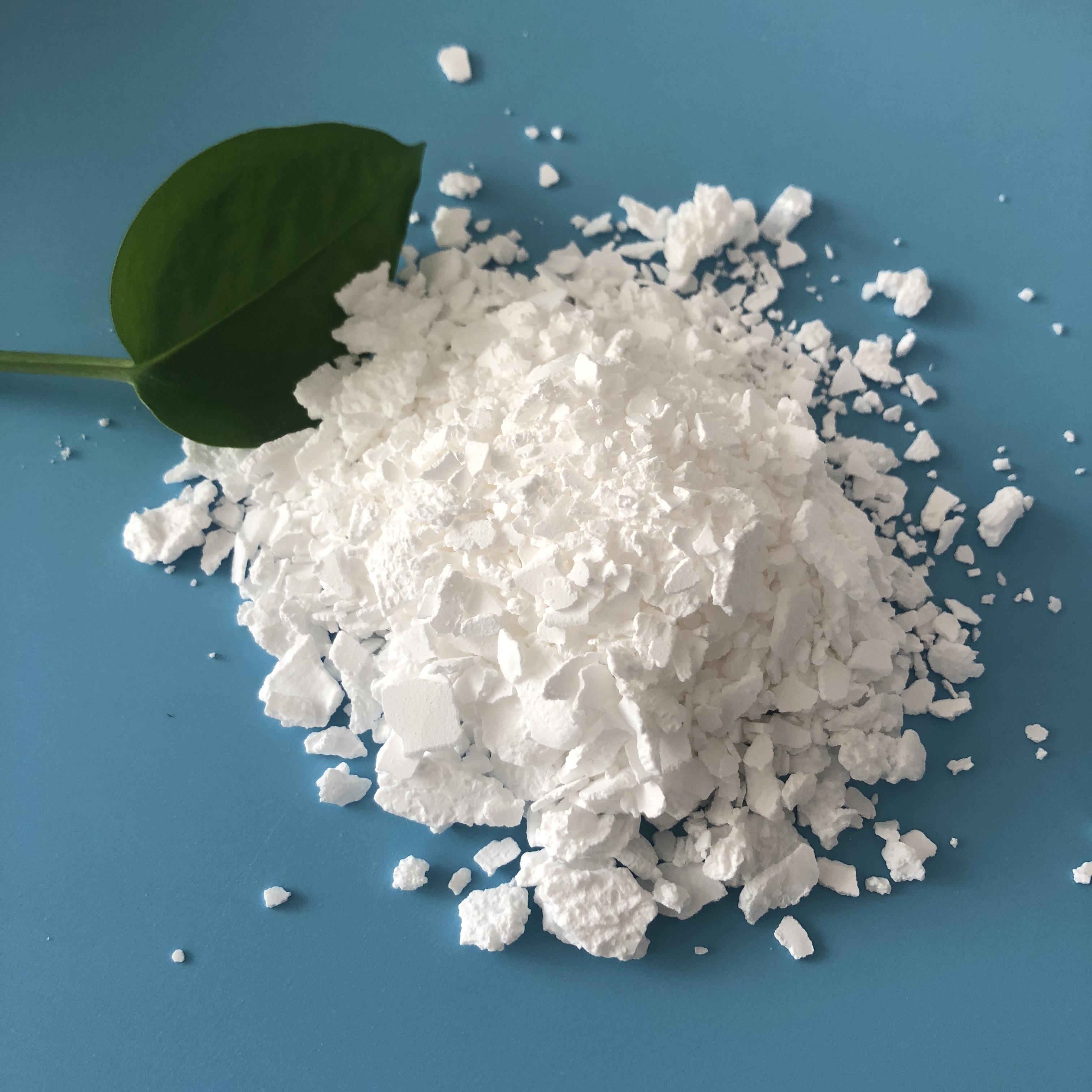 厂家直供氯化钙二水片 74含量工业级氯化钙 制冷剂用氯化钙