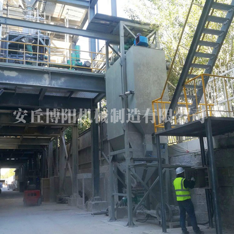 橡胶粉吨袋自动拆包机    广东吨包卸料设备供应  吨袋拆包机实拍现场