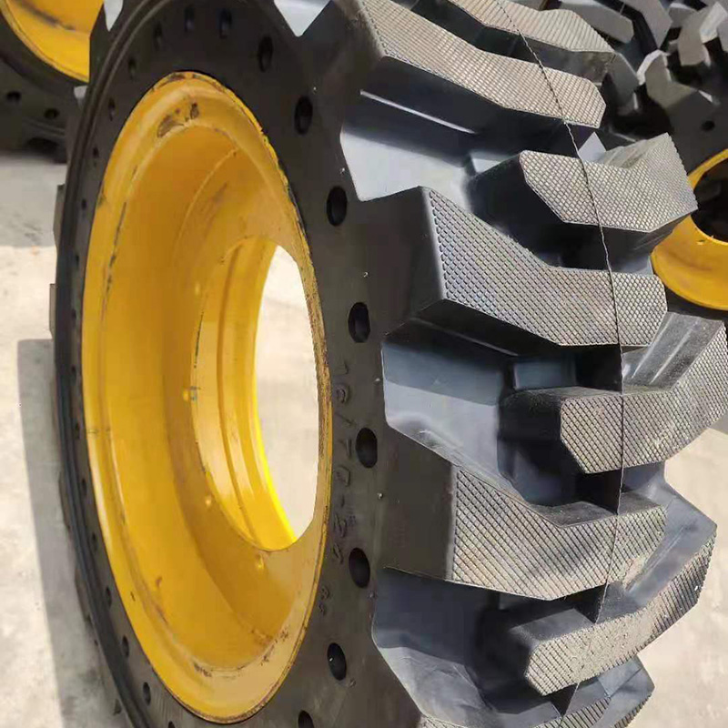 20.5/70-16小工程铲车装载机轮胎 半实心轮胎 实心胎