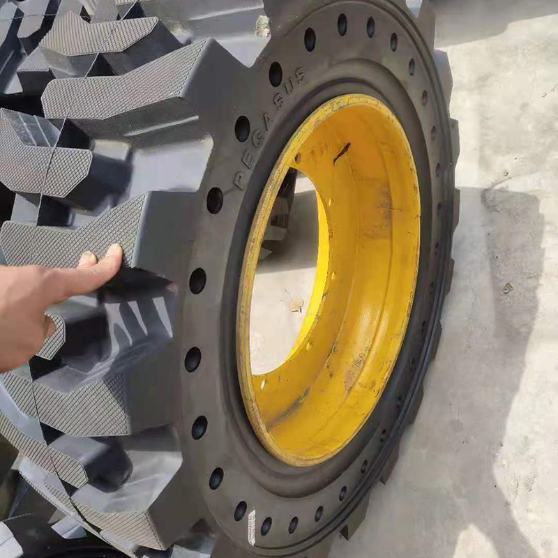 20.5/70-16实心轮胎 16/70-20实心轮胎 质优价廉