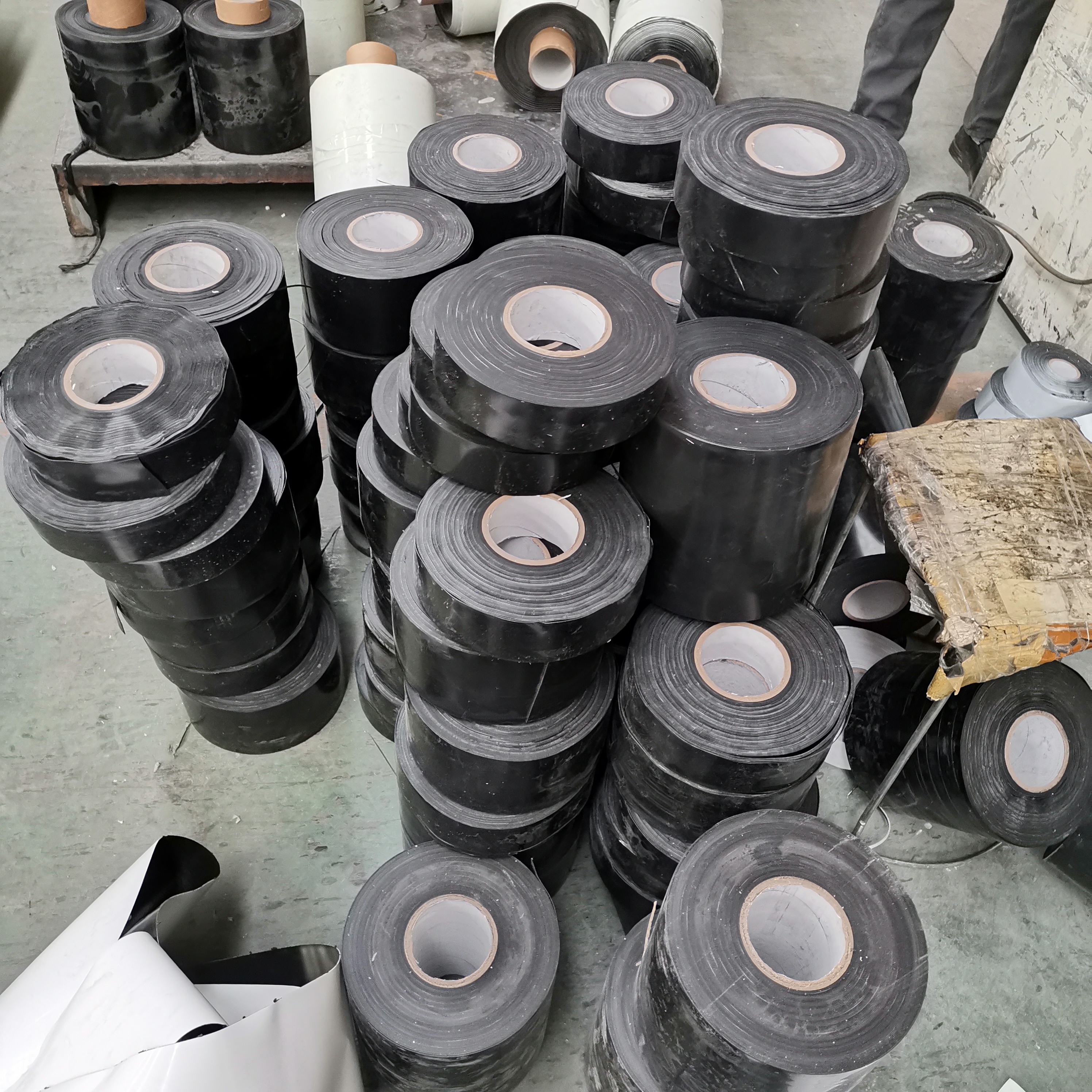 厂家直销聚乙烯防腐胶带 抗老化密封防腐胶带 高粘度管道冷缠胶带