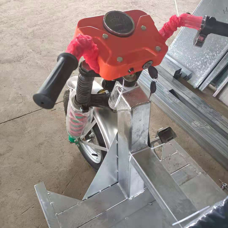宏宇   小型拉粪车   简便环保，经济耐用
