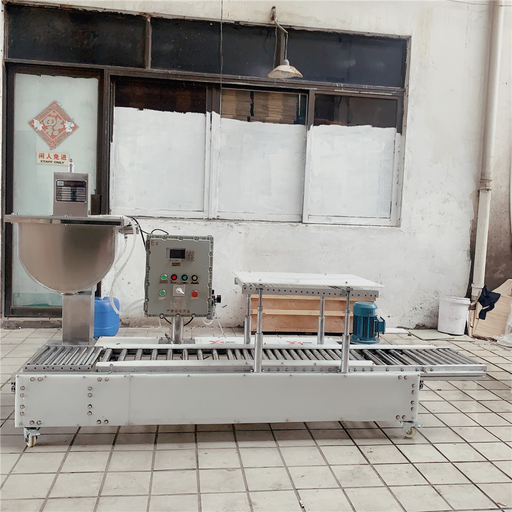 沈阳自动压胶盖机厂家 欣三合 西安自动压胶盖机厂家 自动压胶盖机定制