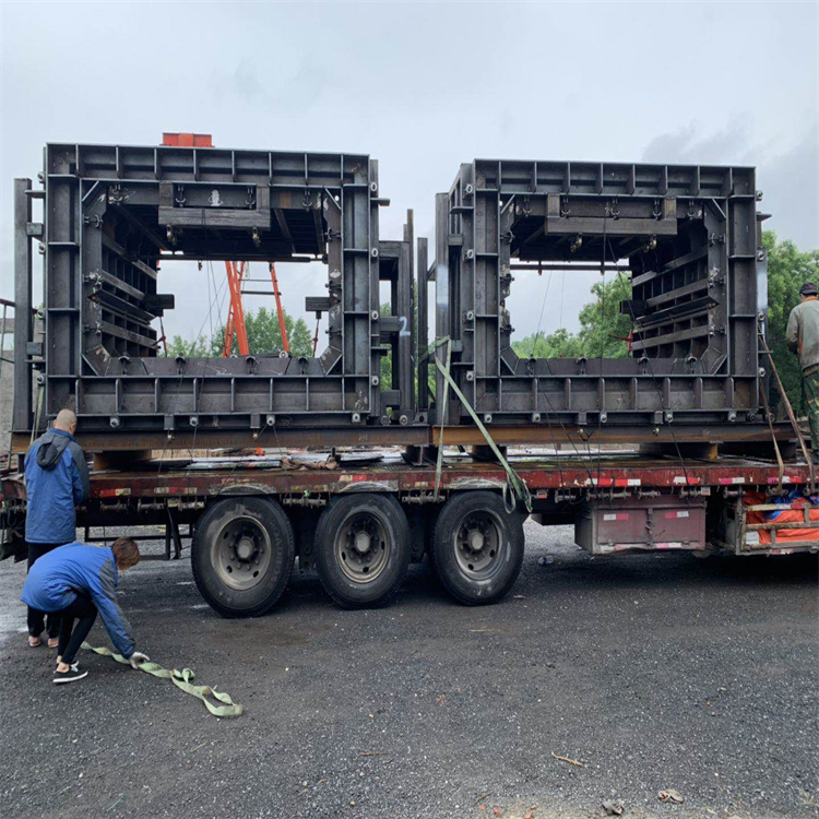 桥梁共同沟方涵模具 城市地下综合管廊模具 生产厂家