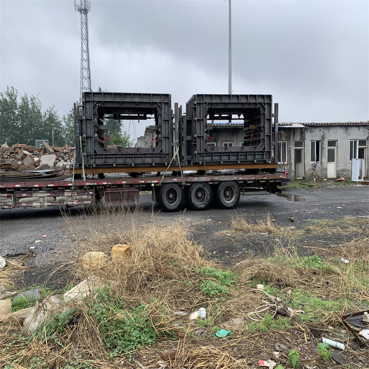 混凝土管廊模具 地下管廊模具 致宏 城市管廊模具 预制管廊钢模具 定制