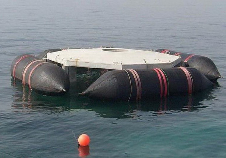 沉船打捞圆柱形浮力气囊沉箱出运重物顶升移运天然橡胶气囊