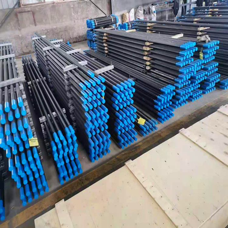 陕西中拓厂家供应大量凿岩台车钎具——露天凿岩钻杆钎具