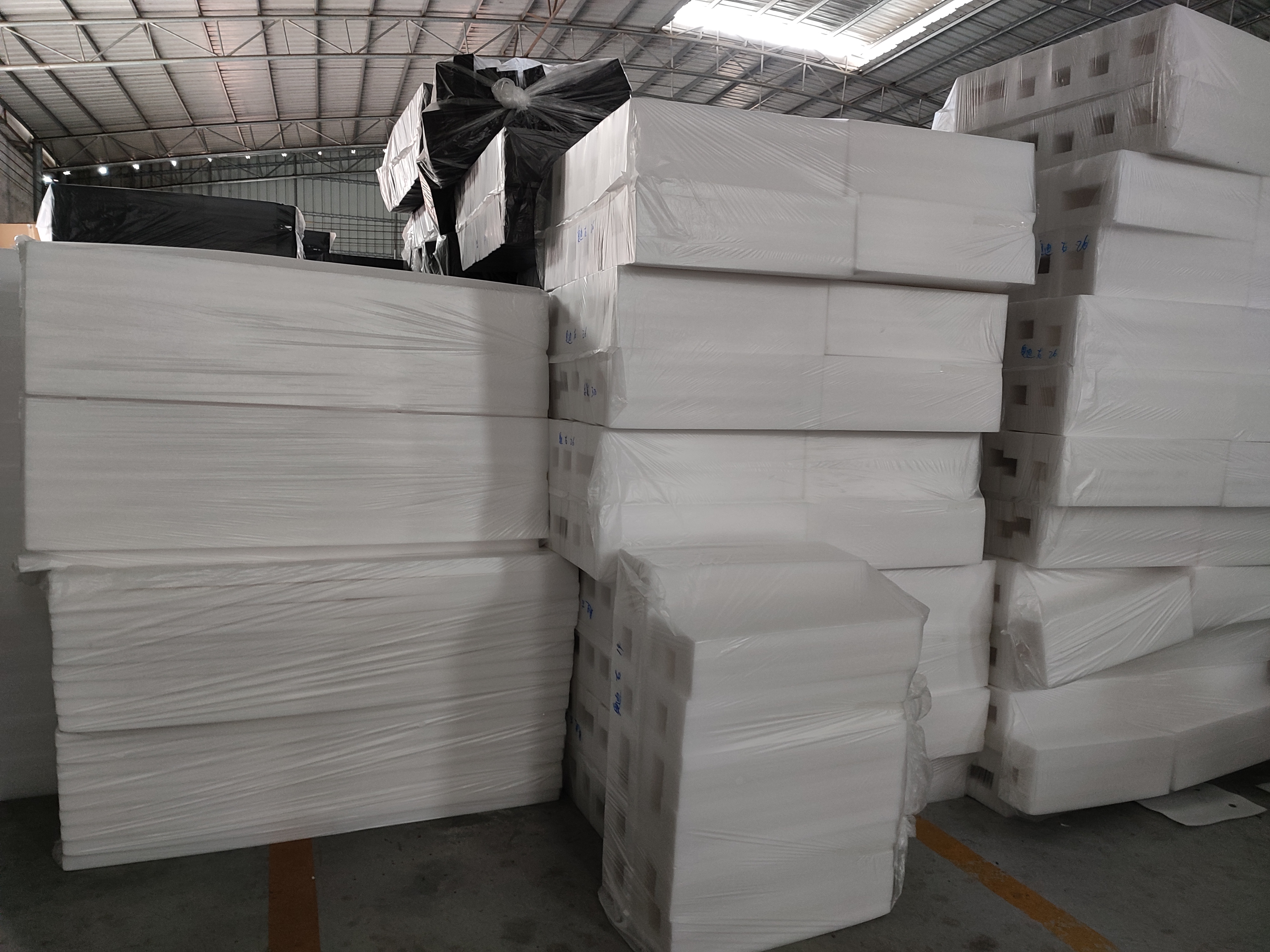 天河区珍珠棉包装厂 珍珠棉异型材大量供应  易碎品珍珠棉包装定制